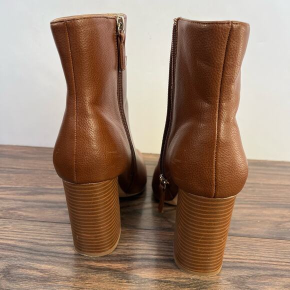 Missguided Brown Heel Ankle Boots - Picture 3 of 7